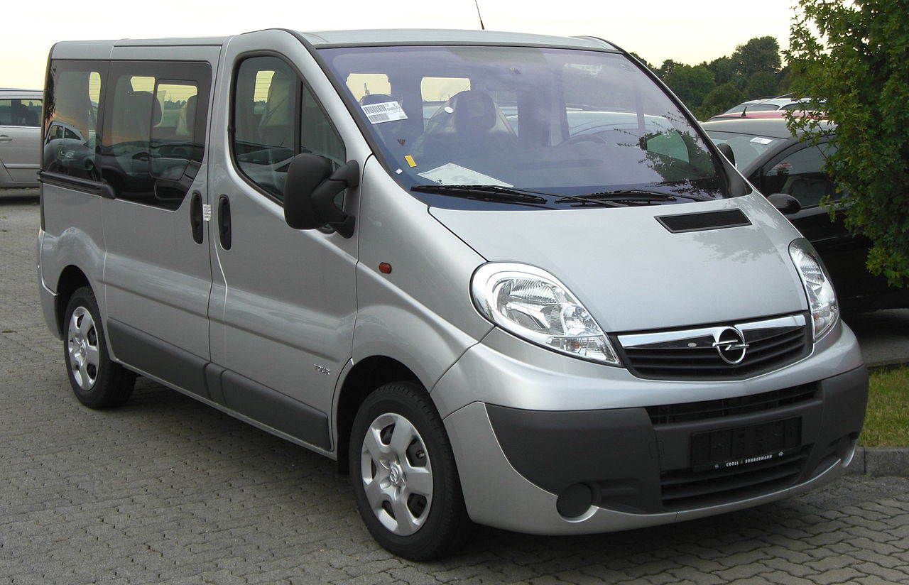 Opel Vivaro 1+8k